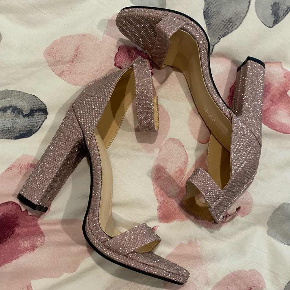 Ladies Street rhinestone mauve heels, heel is approx 4 inch high.